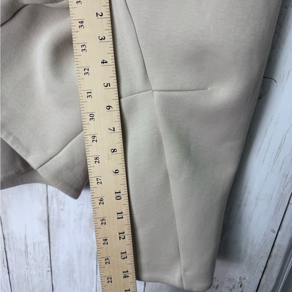 Banana Republic Cream/beige Sweater size Large - Picture 9 of 10